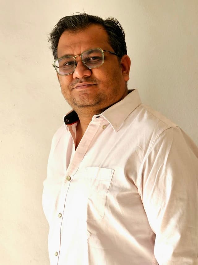 Imroz Khan